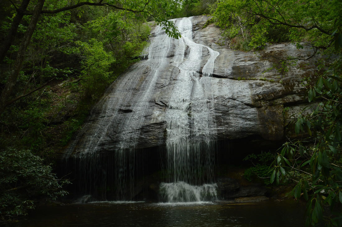 Photo of Hilliard Falls by Mike Oleg, "Hiking the Appalachians and Beyond"